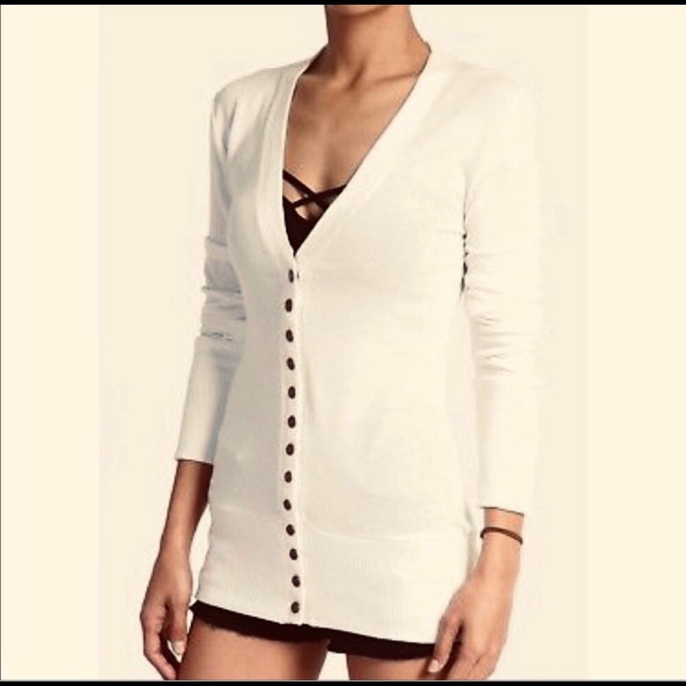 NWT Best off beige snap front cardigan